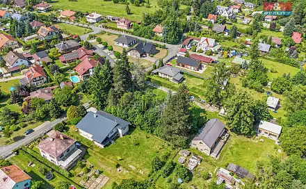 Prodej stavebního pozemku 1 916 m², Sázava, okres Benešov