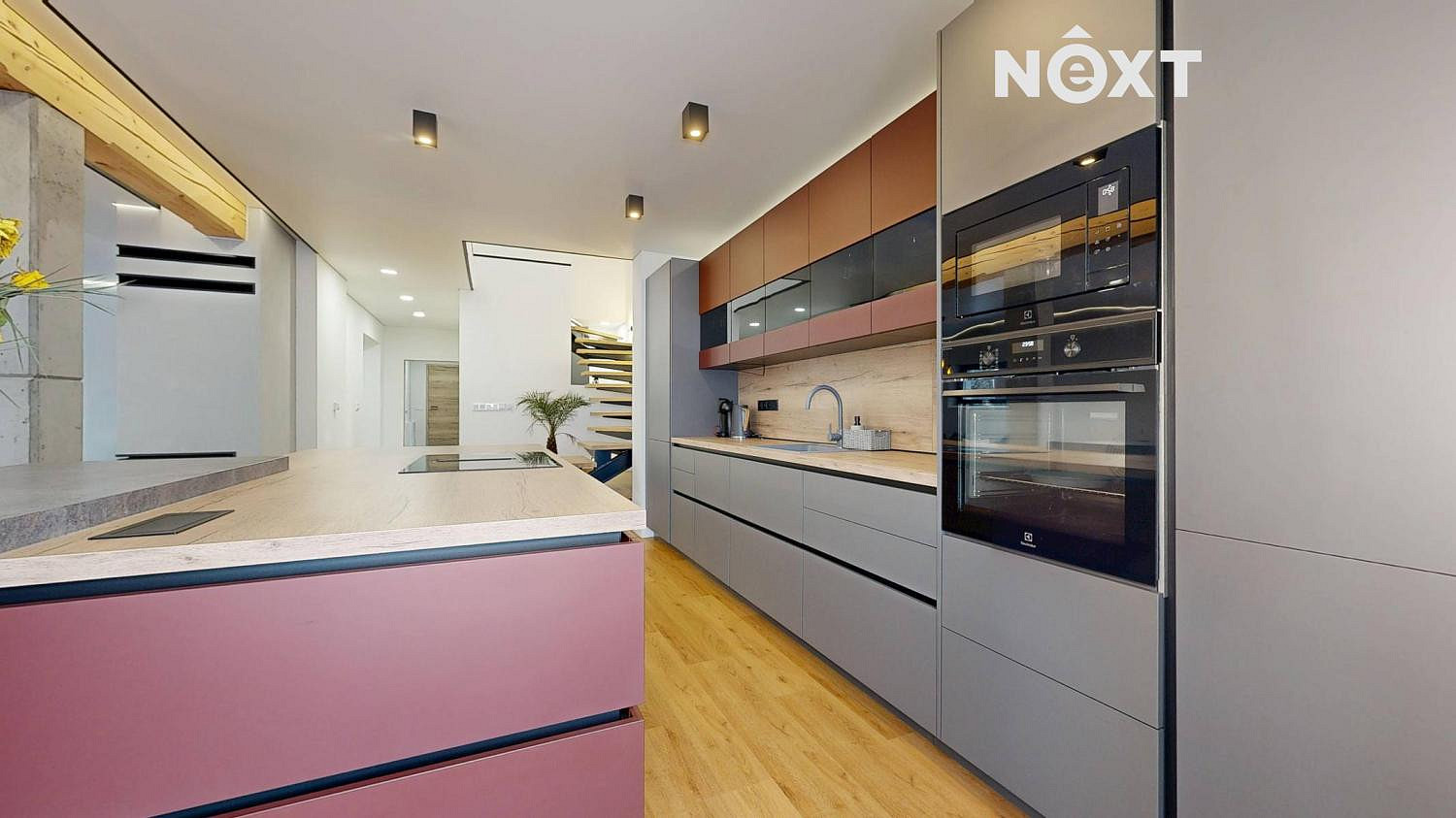 Prodej domu 210 m² s pozemkem 2 278 m² — photo 5