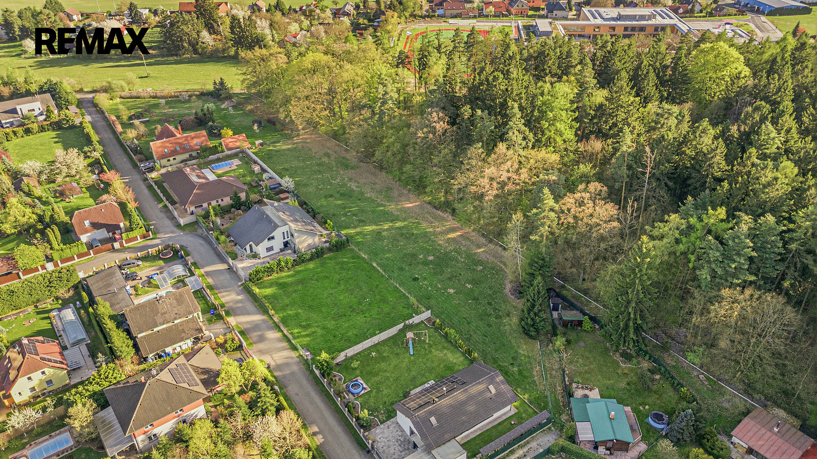 Prodej stavebního pozemku 4 224 m² – fotografie 5