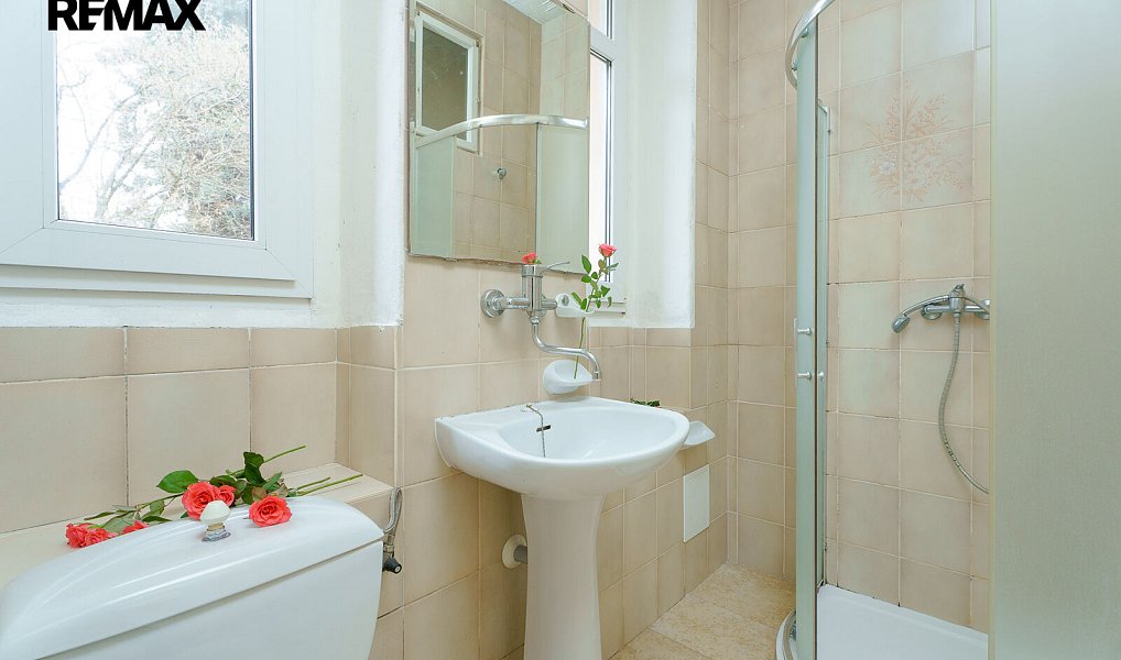 Prodej domu 269 m² s pozemkem 496 m², Praha – náhled fotky 10