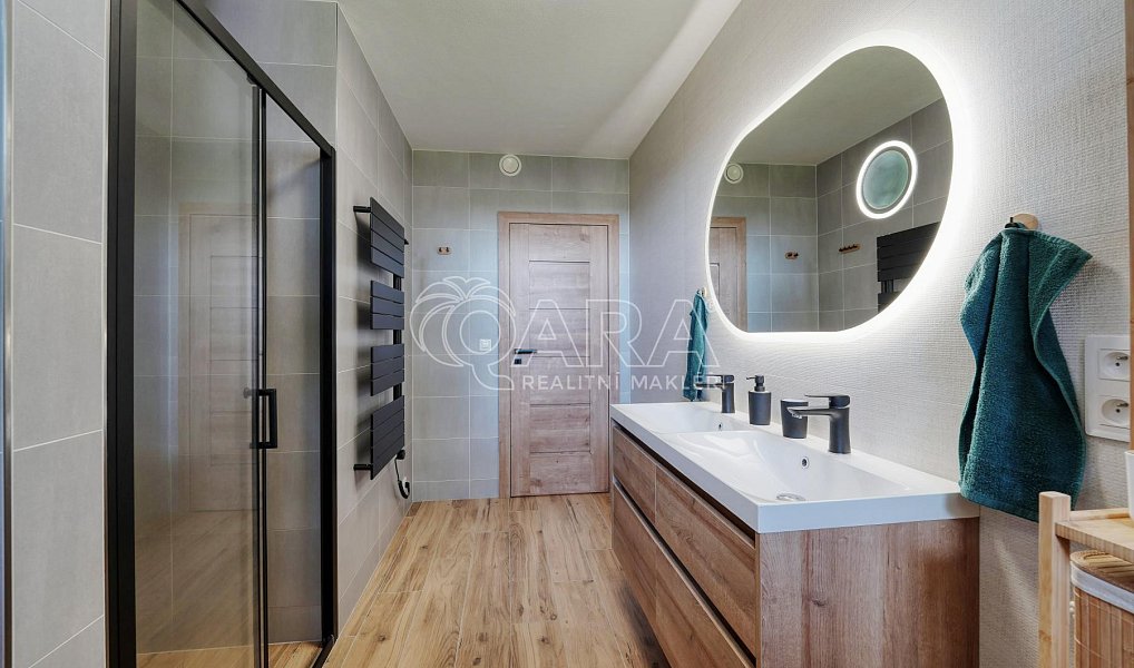 Prodej domu 350 m² s pozemkem 3 414 m², Libějovice – náhled fotky 18