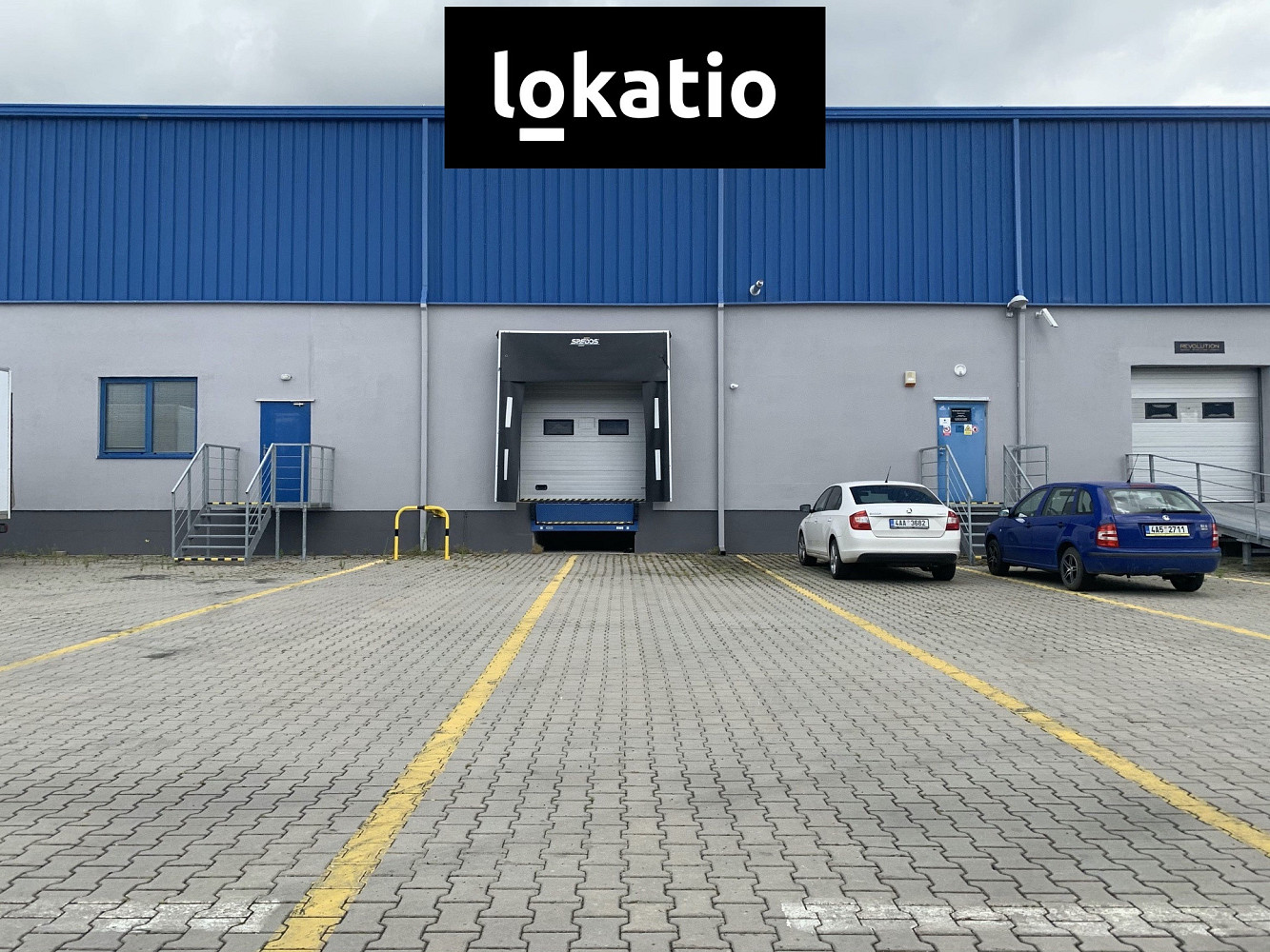 Pronájem skladovacích prostor 529 m²