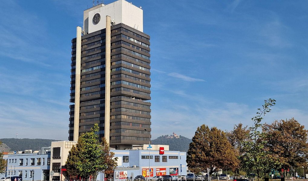Prodej stavebního pozemku 2 485 m², Most – náhled fotky 11