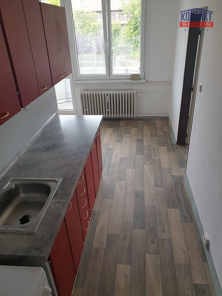 Pronájem bytu 2+1 64 m² – fotografie 2