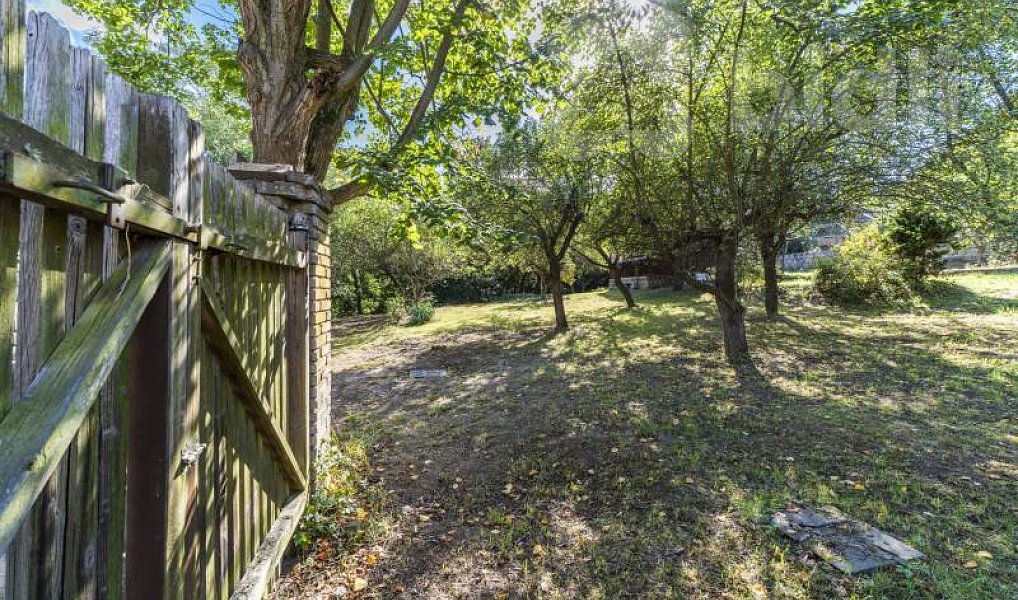 Prodej stavebního pozemku 1 552 m², Davle – náhled fotky 6