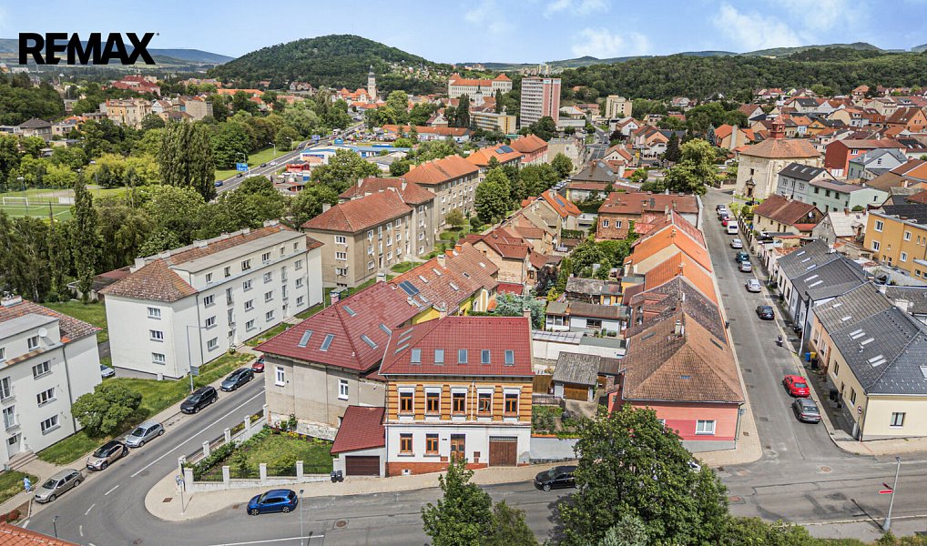 Prodej domu 220 m² s pozemkem 208 m², Bílina – náhled fotky 31