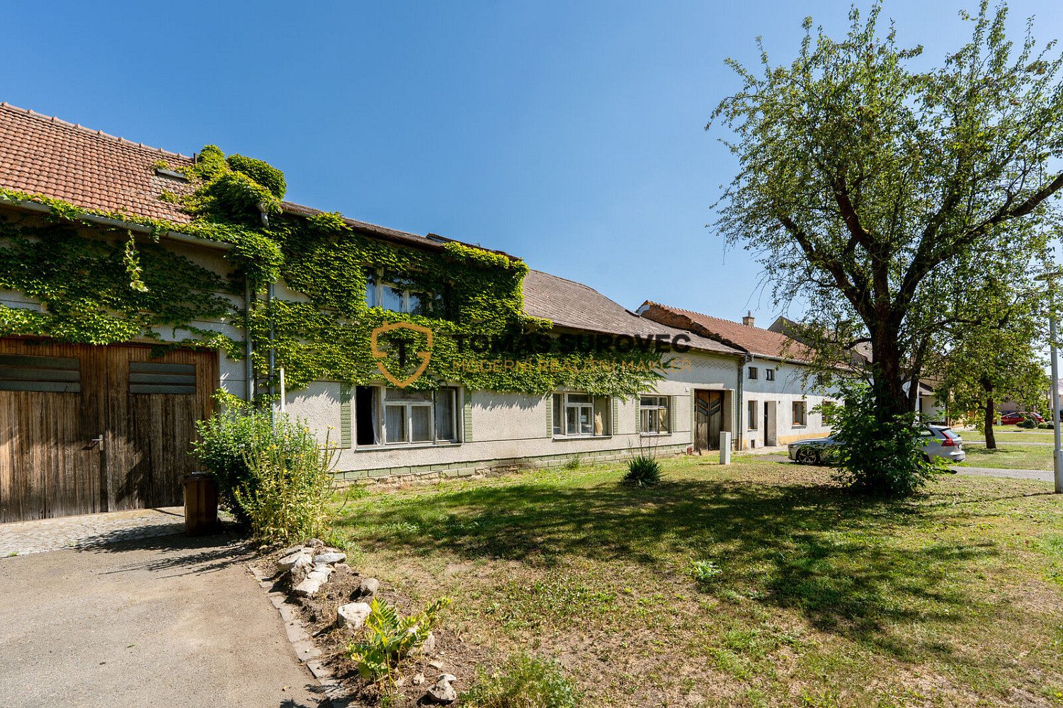 Prodej stavebního pozemku 2 886 m² – fotografie 3