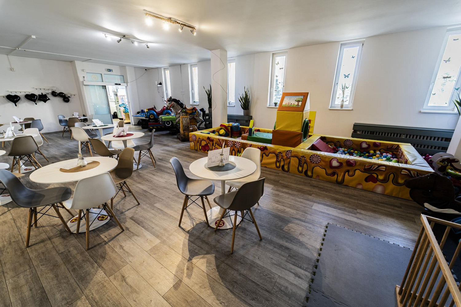 Prodej komerčního objektu (jiného typu) 986 m² – fotografie 5
