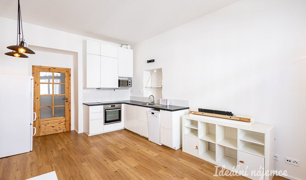 Pronájem bytu 3+kk 62 m², Praha – náhled fotky 3