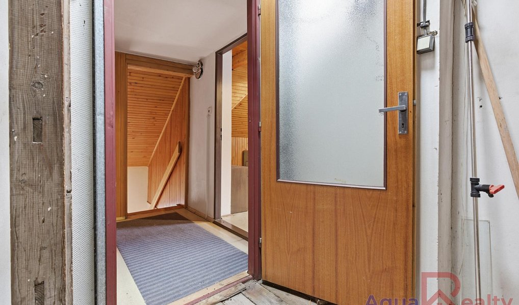 Prodej domu 290 m² s pozemkem 1 076 m², Karlovy Vary – náhled fotky 29