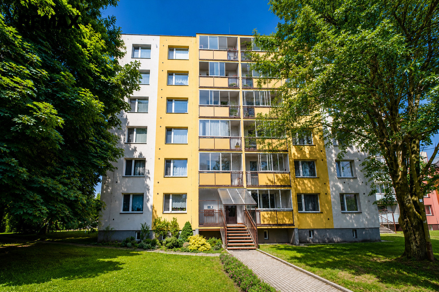 Prodej bytu 3+1 77 m² — photo 2