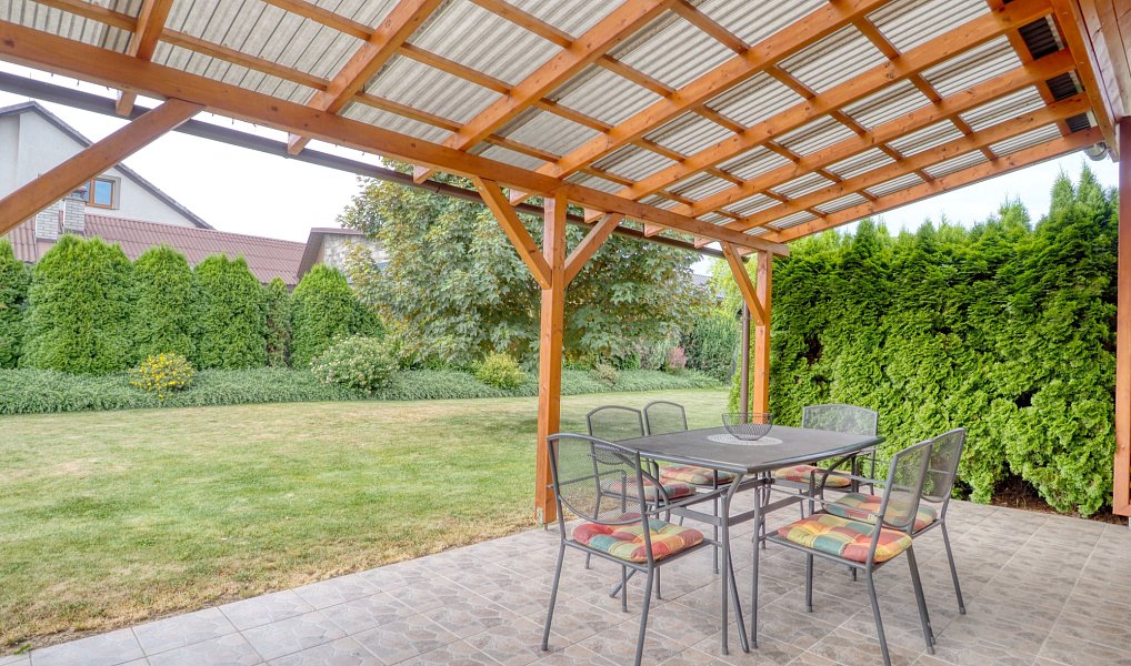 Prodej domu 145 m² s pozemkem 835 m², Zvole – náhled fotky 24