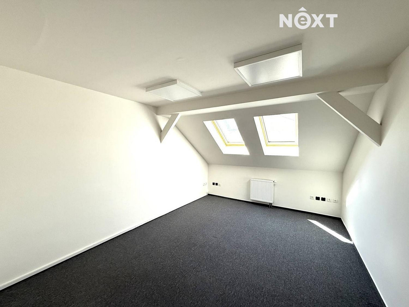 Pronájem kanceláře 102 m² — photo 5