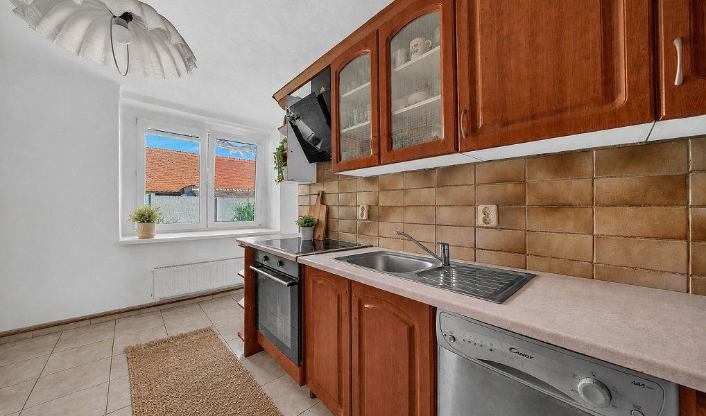 Prodej domu 82 m², Vlkov pod Oškobrhem – náhled fotky 6