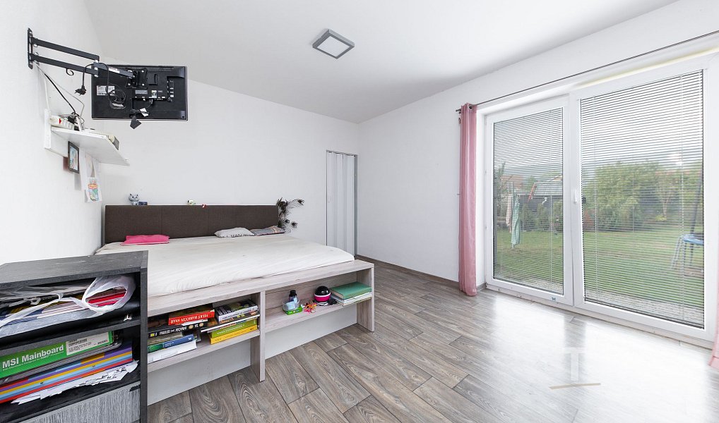 Prodej domu 154 m² s pozemkem 1 089 m², Stařechovice – náhled fotky 11