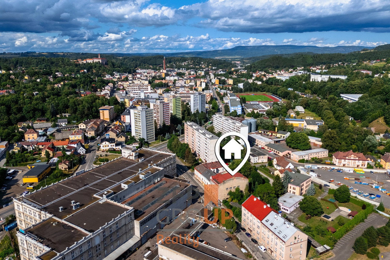 Prodej domu 1 200 m² s pozemkem 381 m² — photo 3