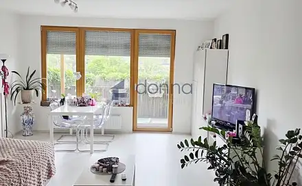 Pronájem bytu 2+kk 62 m²