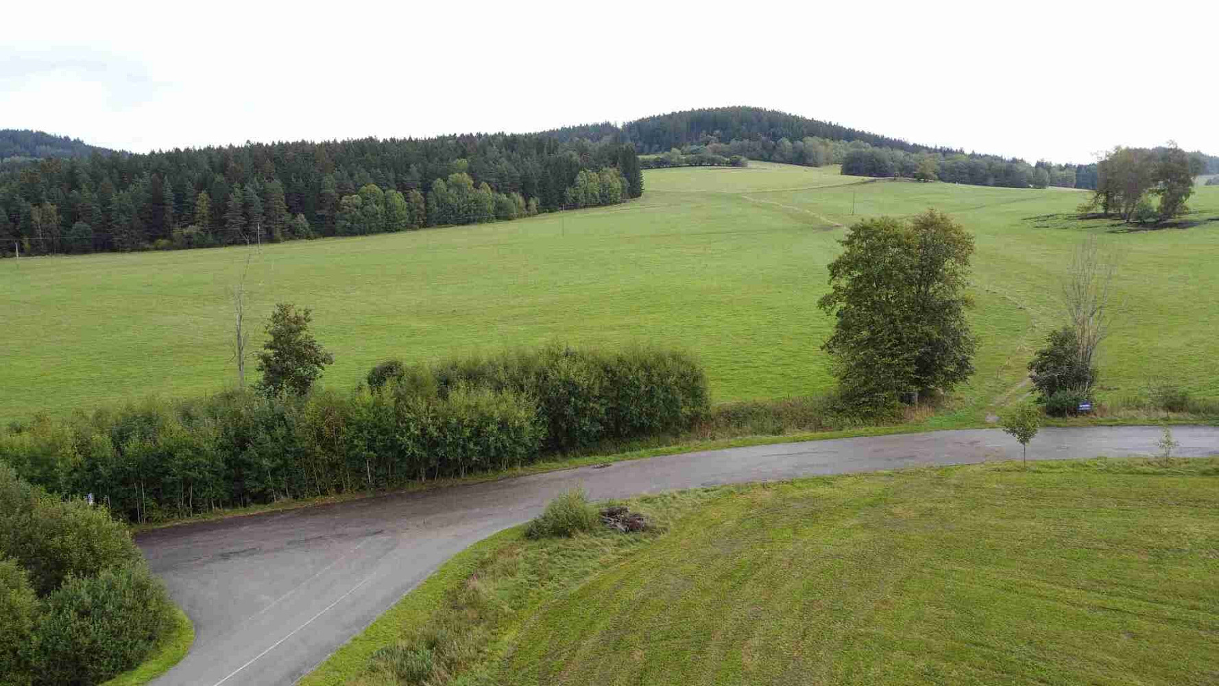 Prodej stavebního pozemku 6 174 m² – fotografie 3