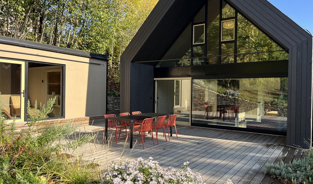 Prodej chaty/chalupy 208 m² s pozemkem 1 639 m², Borovnice – náhled fotky 3