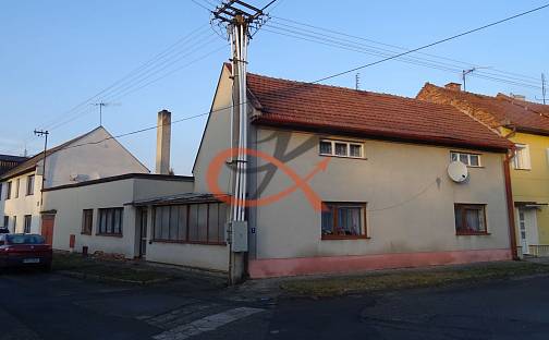 Prodej domu 213 m² s pozemkem 375 m², Měrovice nad Hanou, okres Přerov