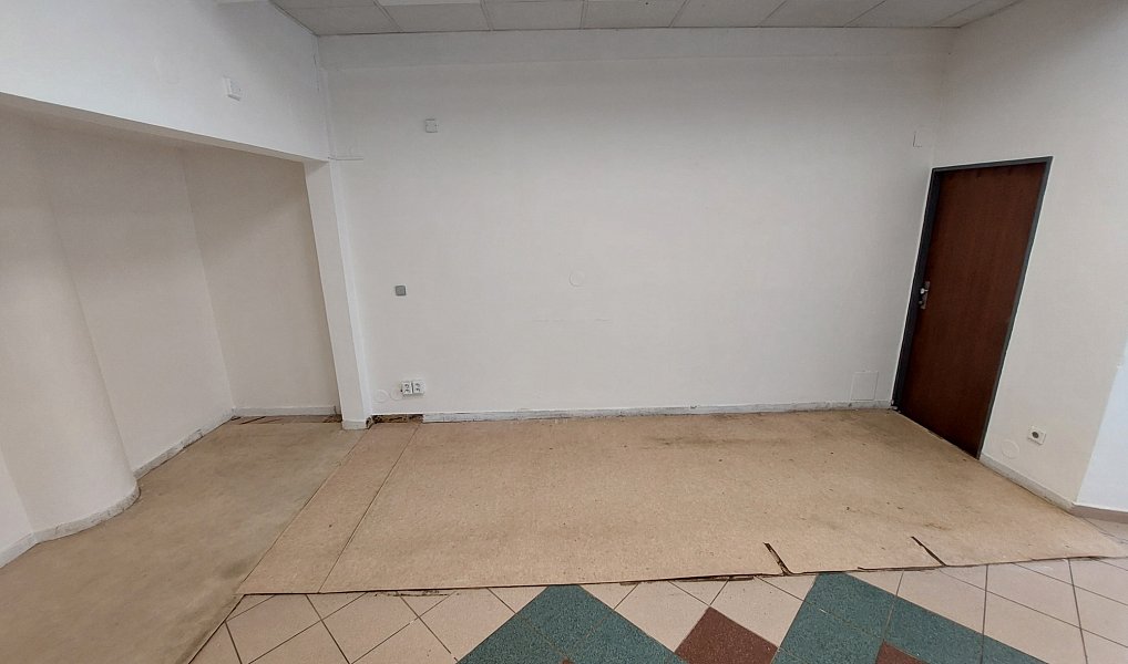 Pronájem obchodních prostor 71 m², Uherský Brod – náhled fotky 5