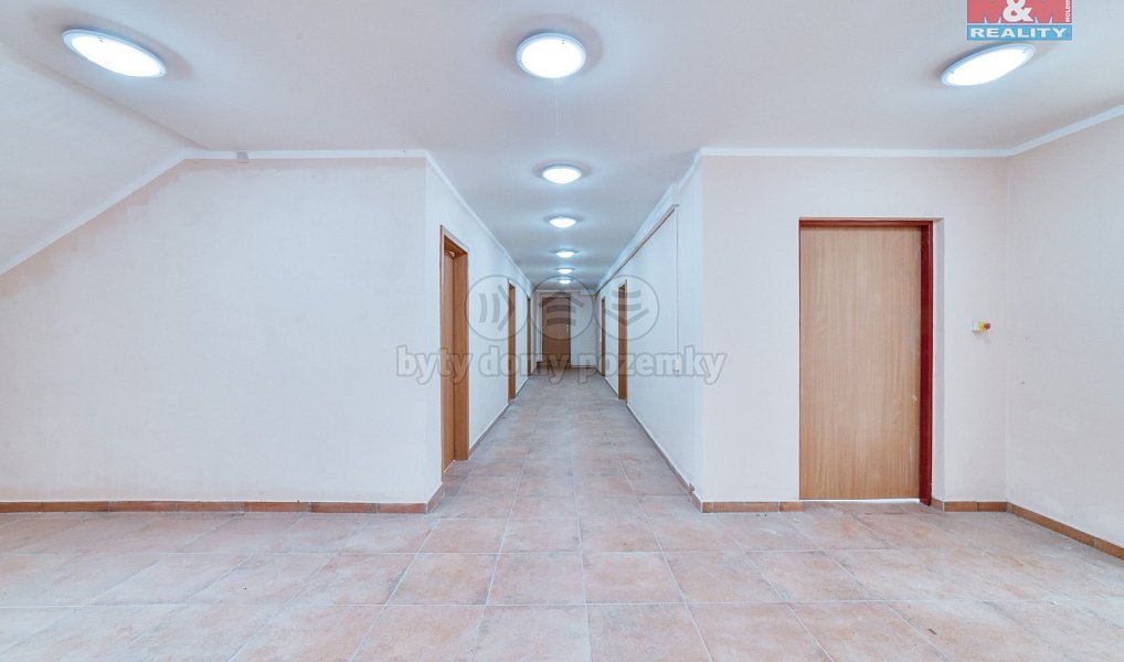 Prodej výrobních prostor 11 856 m², Cheb – náhled fotky 13