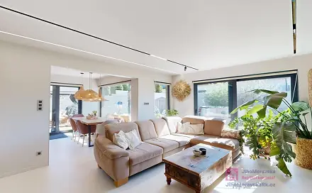 Prodej domu 195 m² s pozemkem 792 m², Dobrovolského, Lužice, okres Hodonín