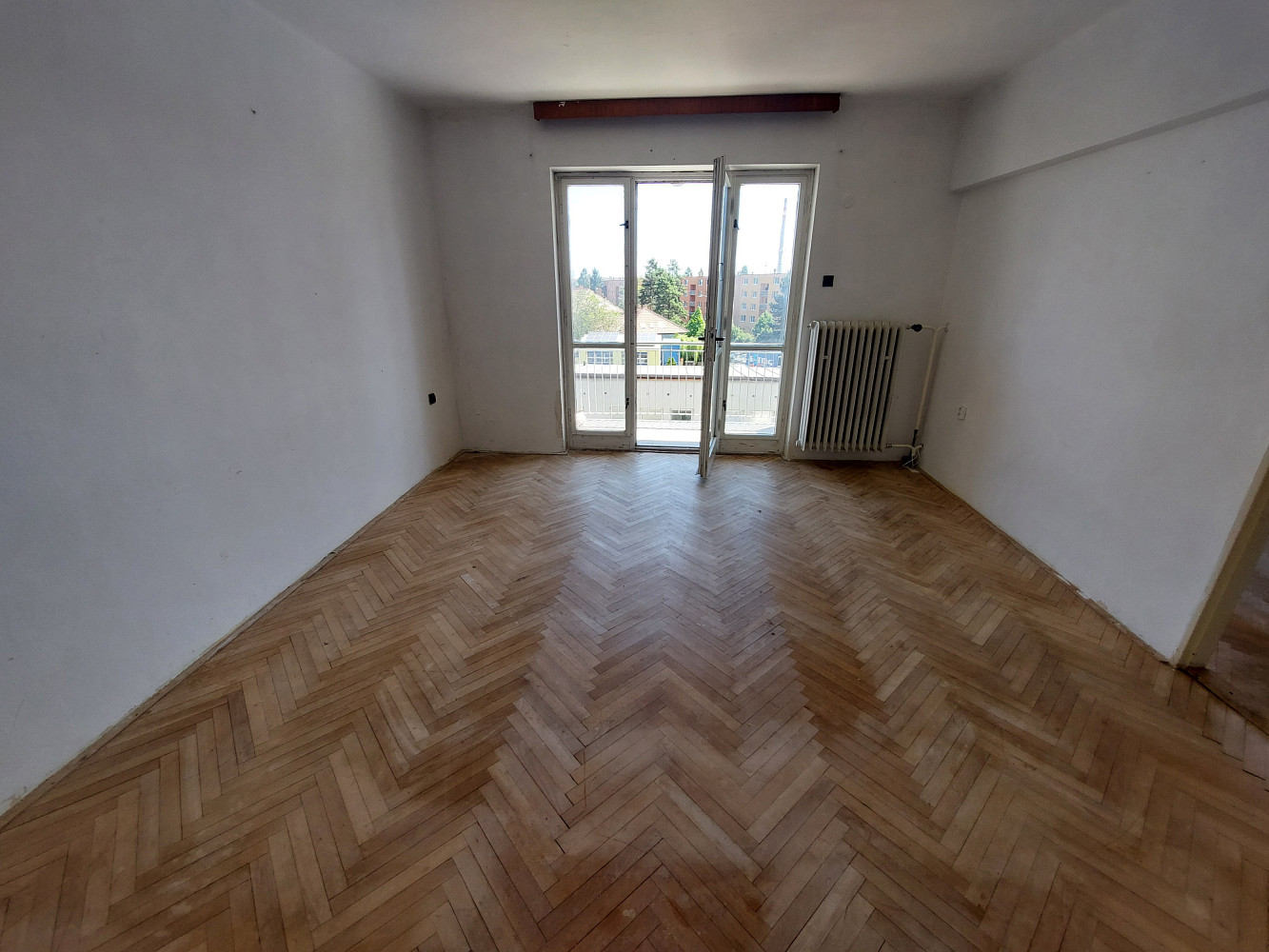 Pronájem bytu 2+1 87 m² – fotografie 2