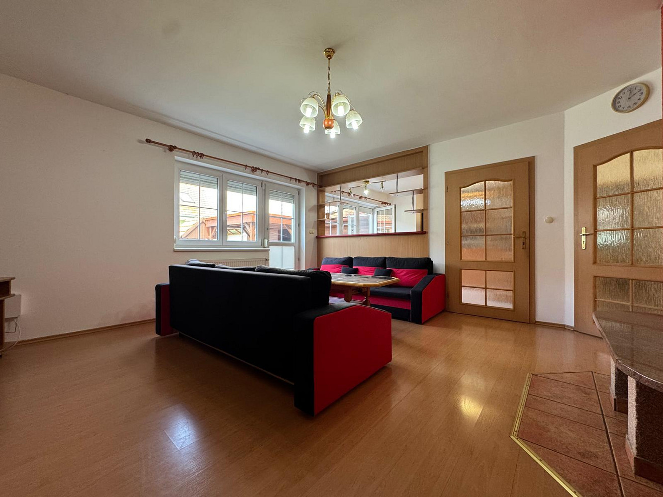 Prodej domu 210 m² s pozemkem 324 m² – fotografie 5