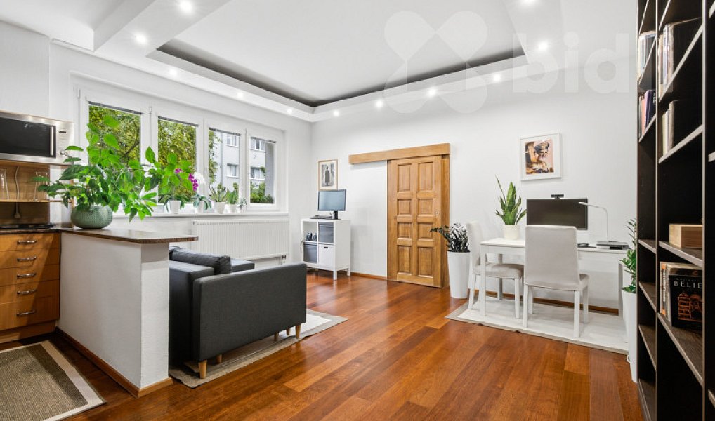 Prodej bytu 2+kk 43 m², Praha – náhled fotky 2