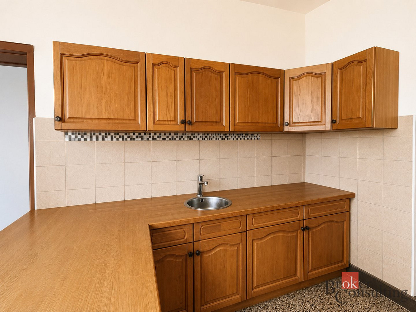 Prodej komerčního objektu (jiného typu) 298 m² – fotografie 5