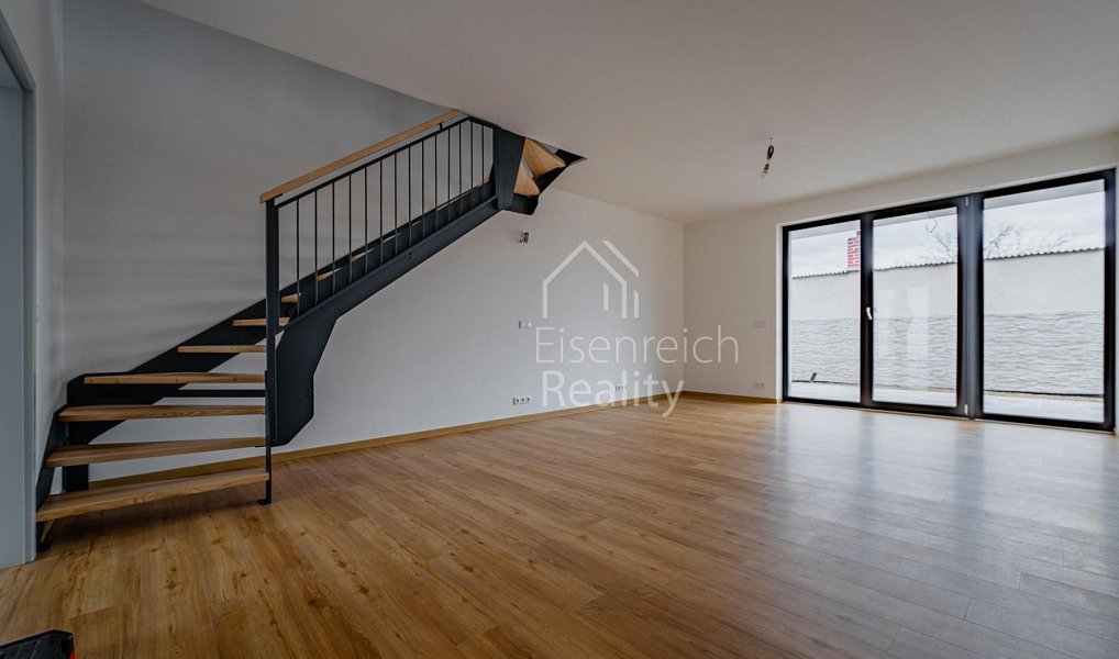 Prodej bytu 3+kk 94 m², Hradec Králové – náhled fotky 5