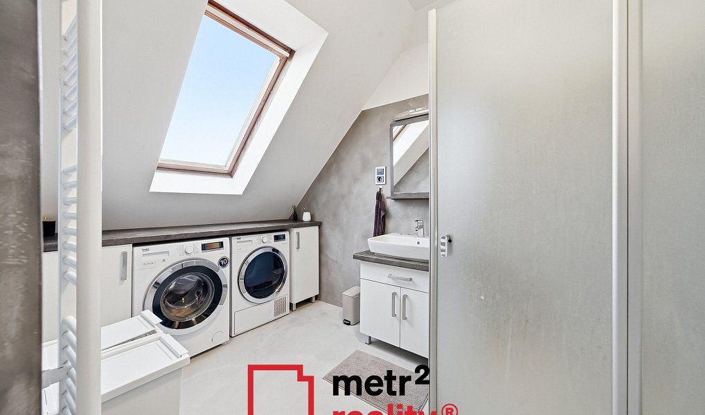 Prodej domu 678 m² s pozemkem 984 m², Olomouc – náhled fotky 33
