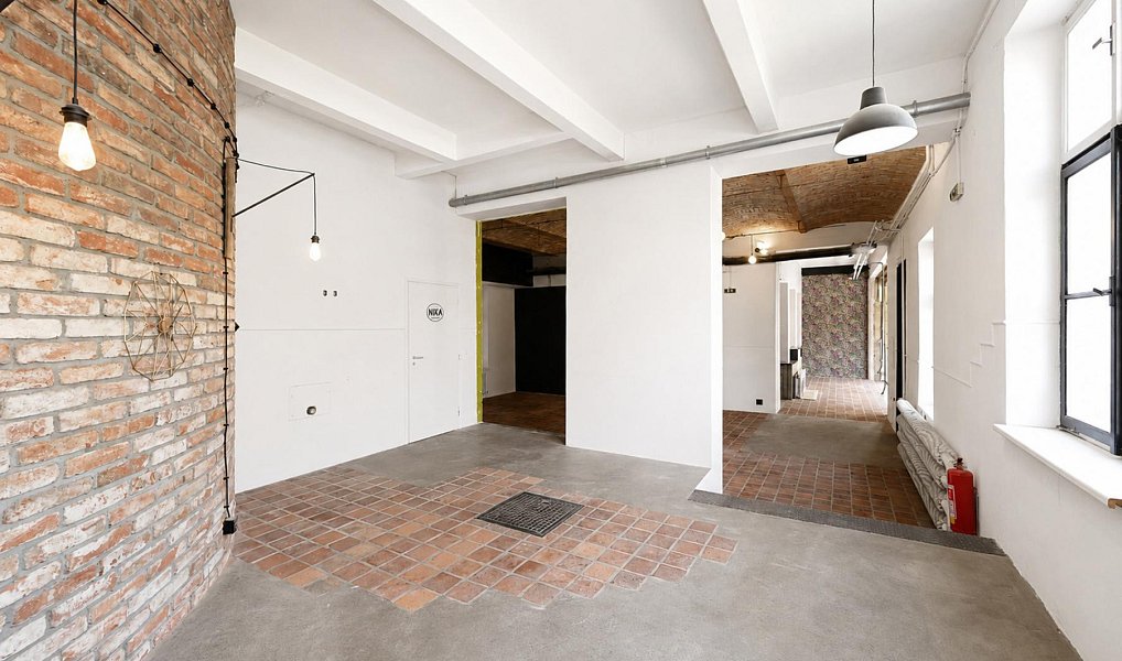 Pronájem restaurace 159 m², Hradec Králové – náhled fotky 12