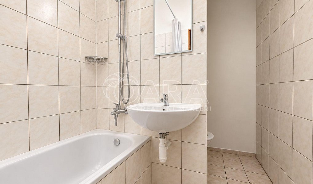 Pronájem bytu 2+1 44 m², Olomouc – náhled fotky 4