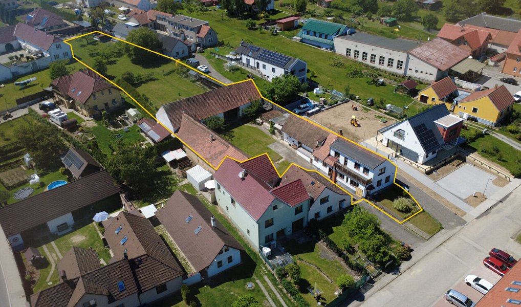 Prodej domu 171 m² s pozemkem 2 693 m², Strážkovice – náhled fotky 26
