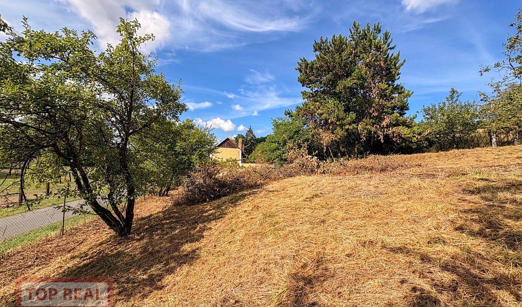 Prodej stavebního pozemku 1 260 m², Kroměříž – náhled fotky 3