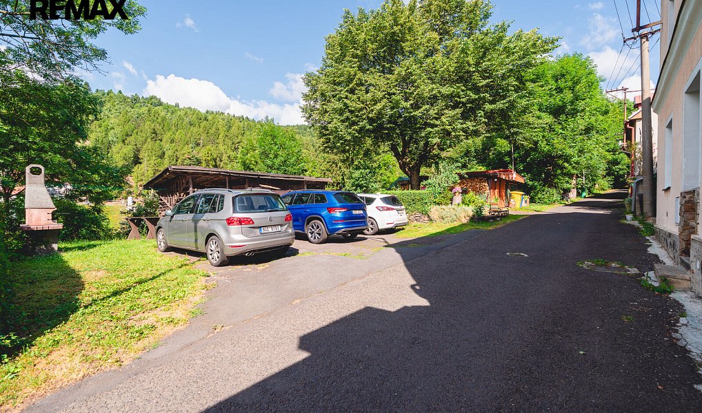 Prodej domu 269 m² s pozemkem 749 m², Jáchymov – náhled fotky 31