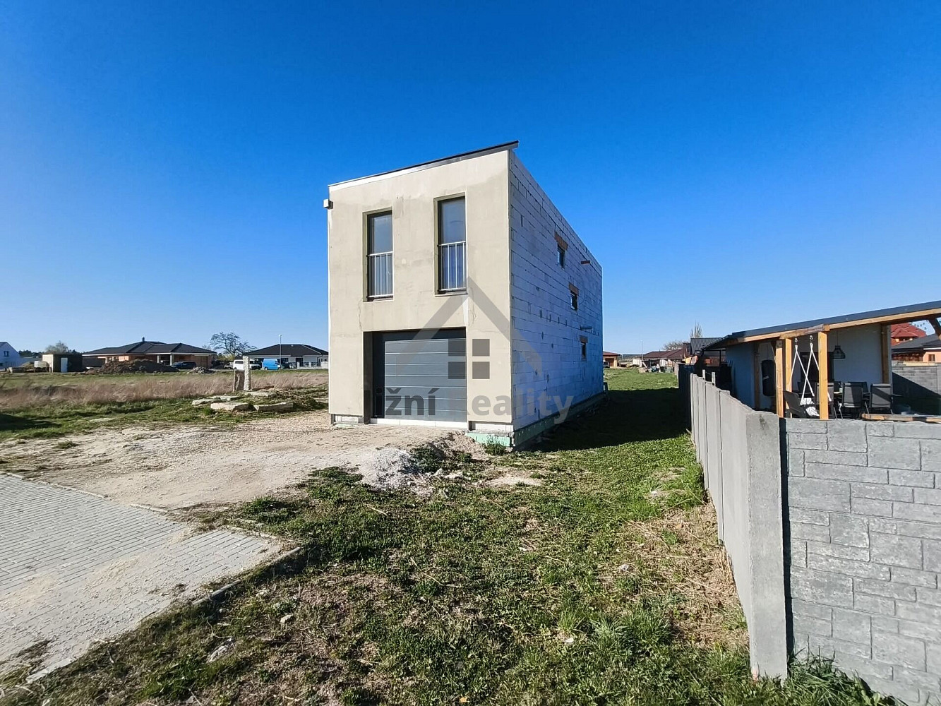 Prodej domu 220 m² s pozemkem 810 m² – fotografie 3