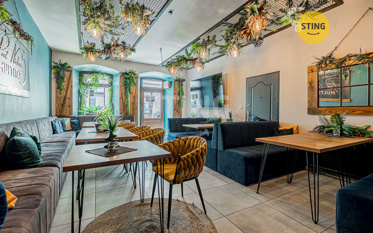Prodej komerčního objektu (jiného typu) 84 m²