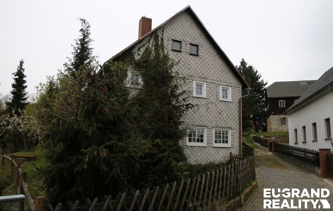 Prodej domu 200 m² s pozemkem 732 m²