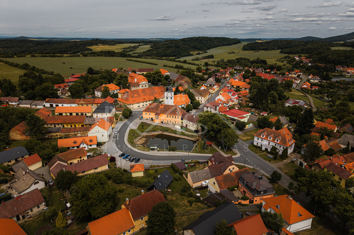 Prodej komerčního objektu (jiného typu) 718 m² - Изглед 2