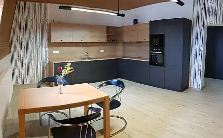 Pronájem pokoje 18 m², nám. Poštovní, Liberec - Liberec VI-Rochlice