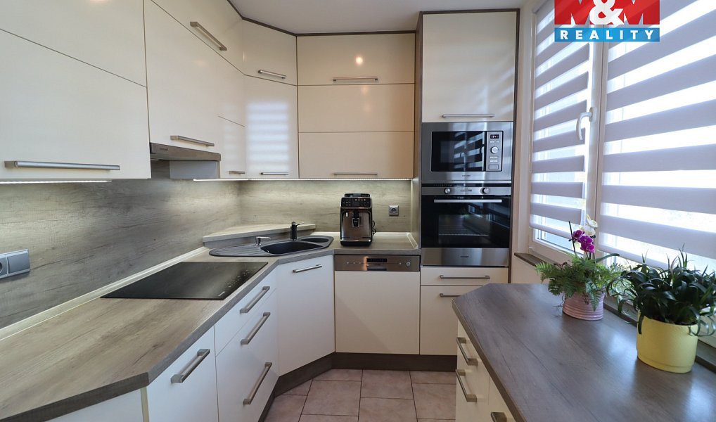 Prodej bytu 2+1 60 m², Postoloprty – náhled fotky 22