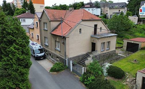 Prodej domu 160 m² s pozemkem 529 m², Majakovského, Plzeň - Bolevec