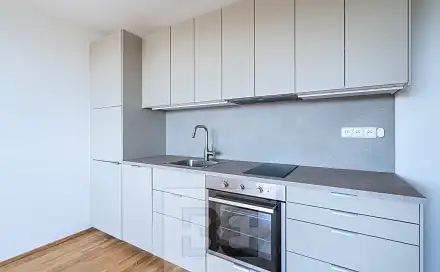 Pronájem bytu 2+kk 45 m²