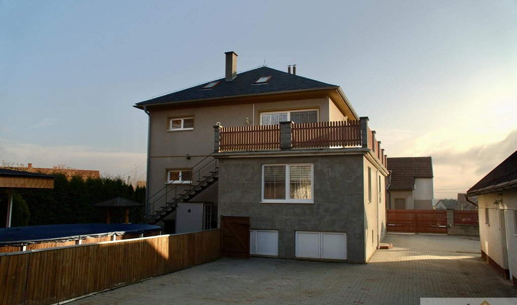 Prodej domu 363 m² s pozemkem 870 m², Mutějovice – náhled fotky 6