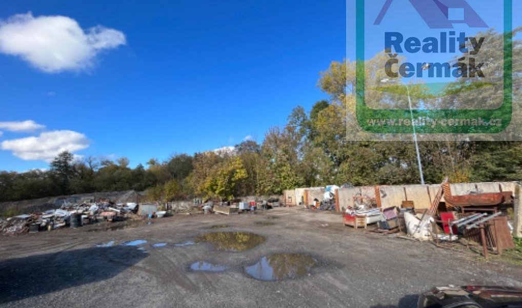Prodej komerčního pozemku 3 929 m², Holýšov – náhled fotky 3