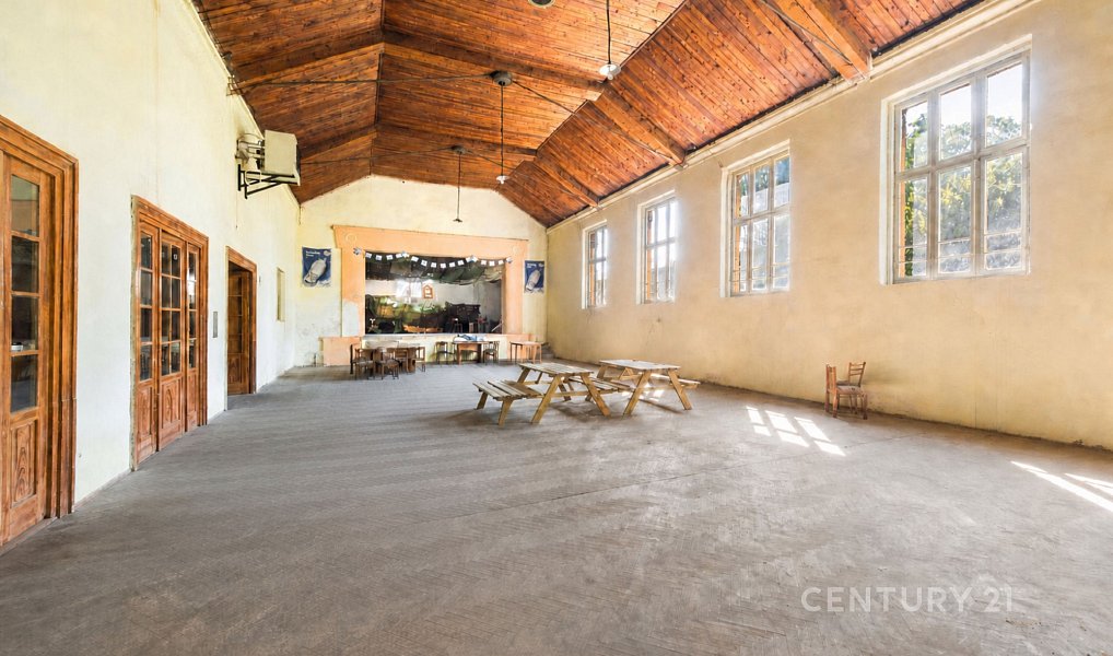 Prodej komerčního objektu (jiného typu) 354 m², Zlonice – náhled fotky 13