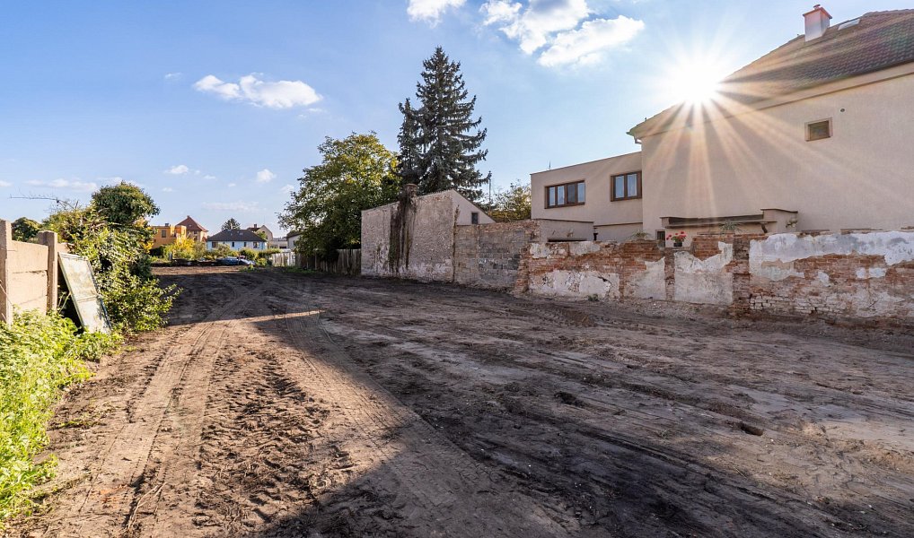 Prodej stavebního pozemku 950 m², Čelákovice – náhled fotky 12
